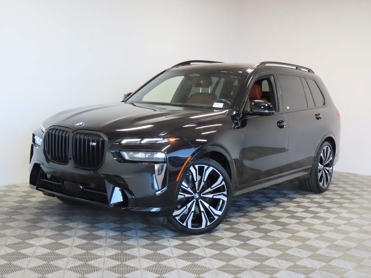 2023 BMW X7 M60i