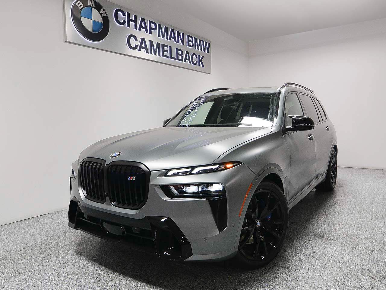 2025 BMW X7 M60i