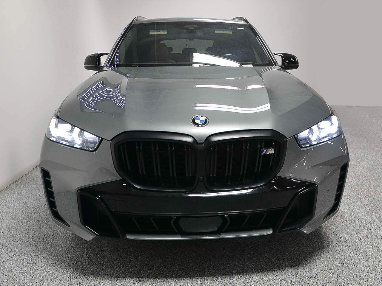 2024 BMW X5 M60i