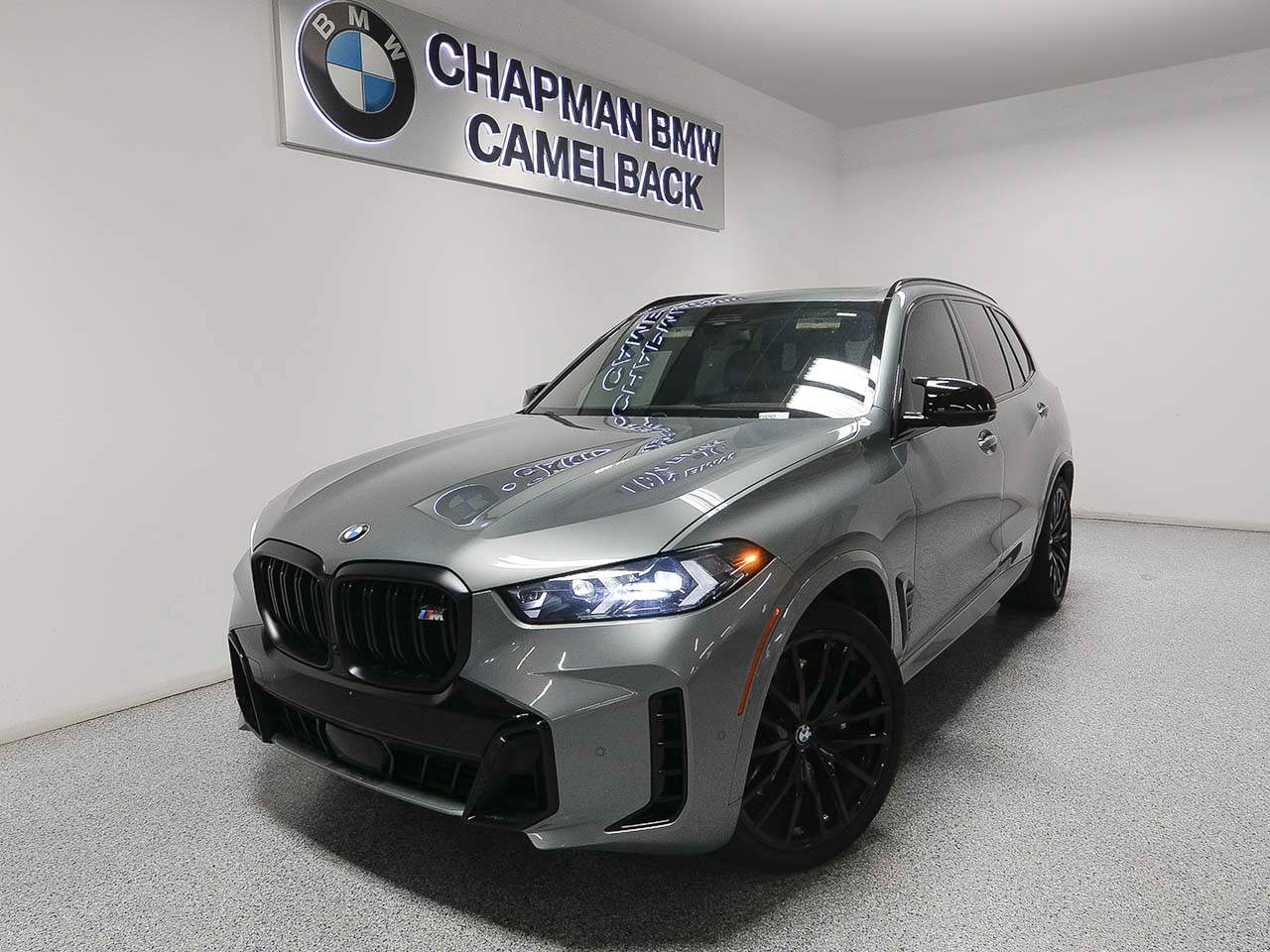 2024 BMW X5 M60i