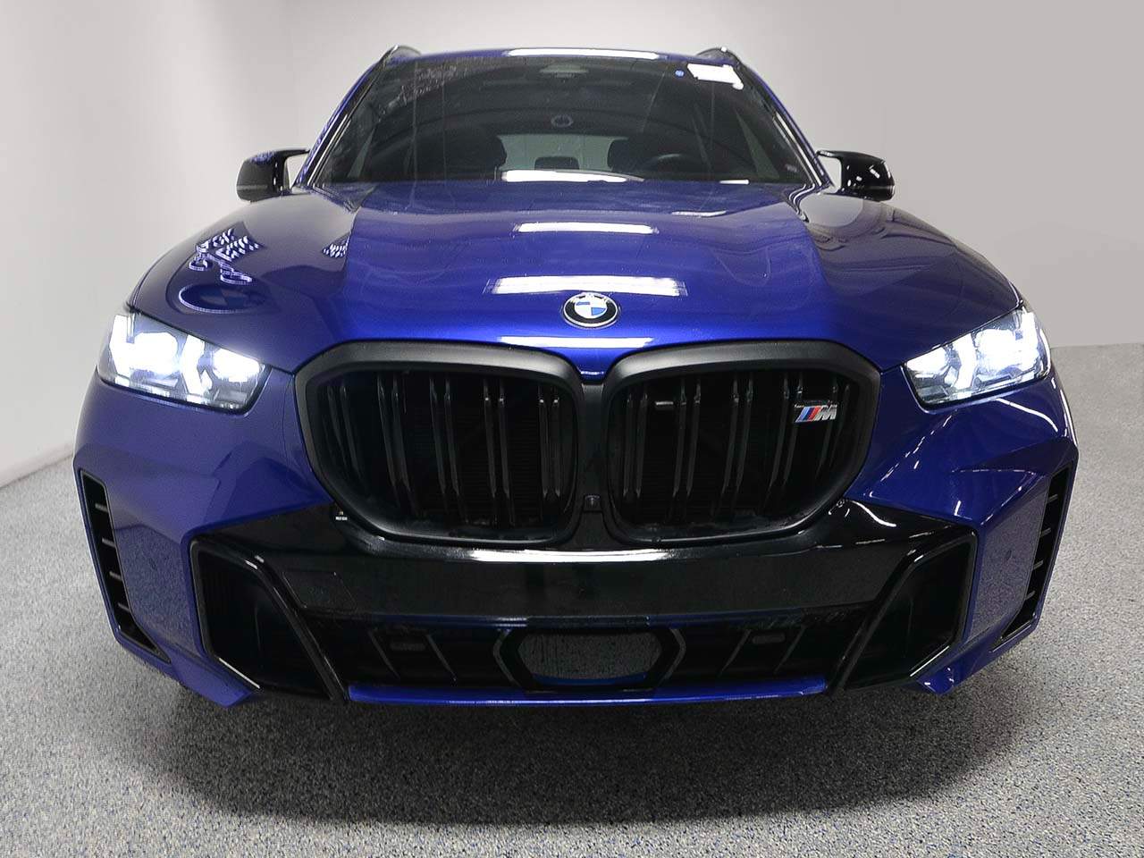 2024 BMW X5 M60i