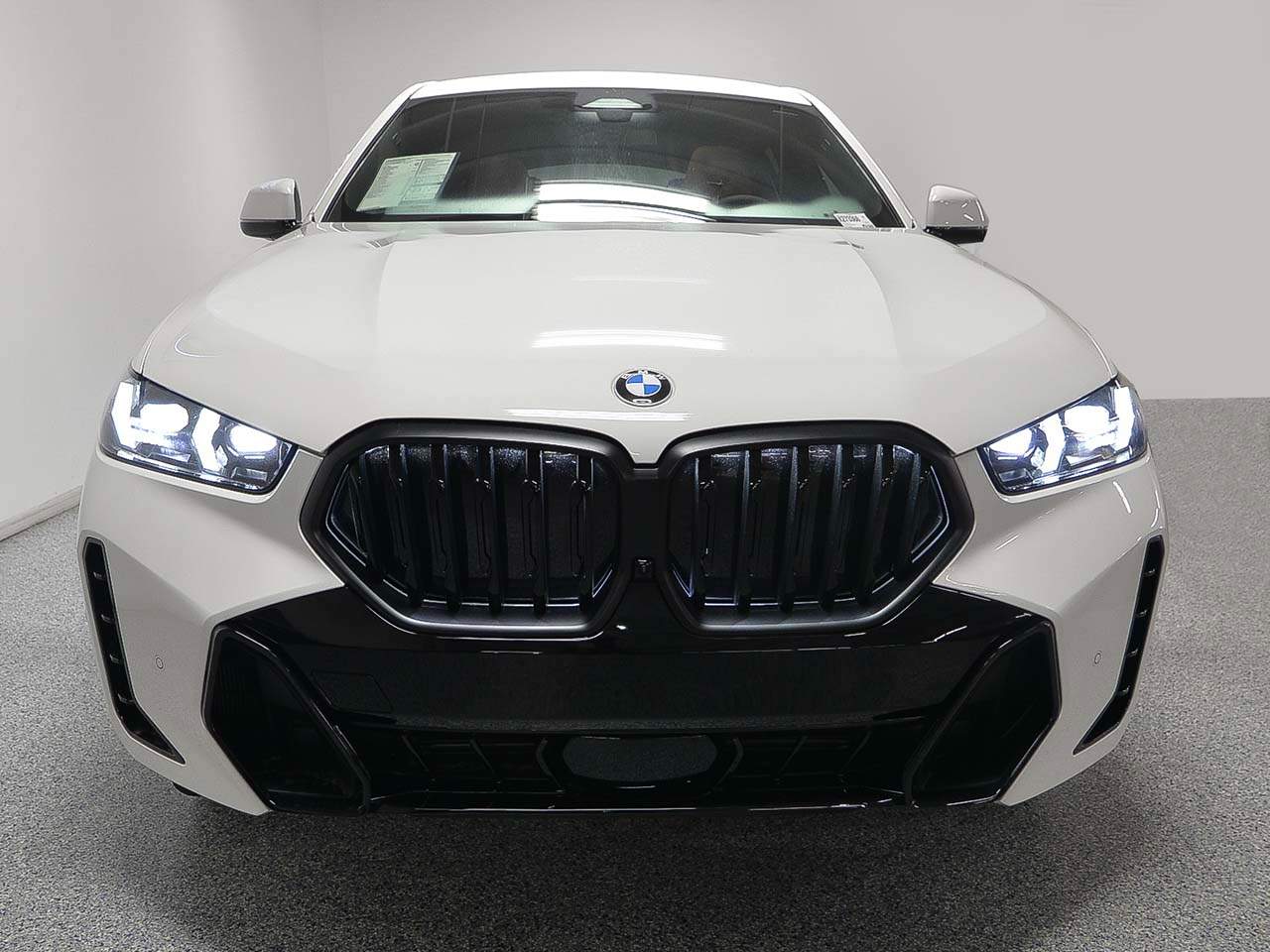 2027 BMW X6 xDrive40i