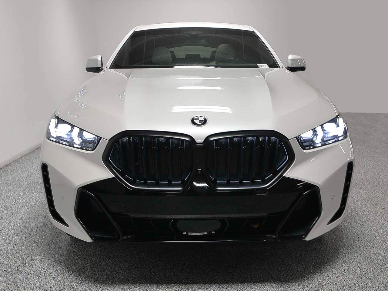 2024 BMW X6 xDrive40i