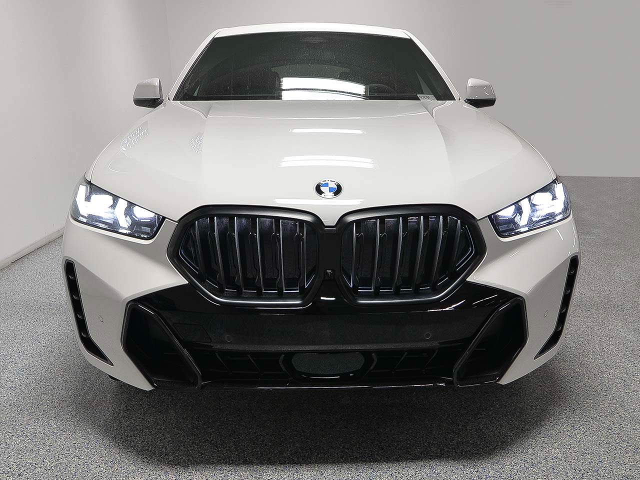 2027 BMW X6 xDrive40i