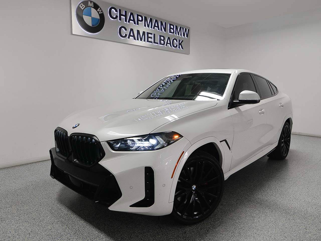 2025 BMW X6 xDrive40i