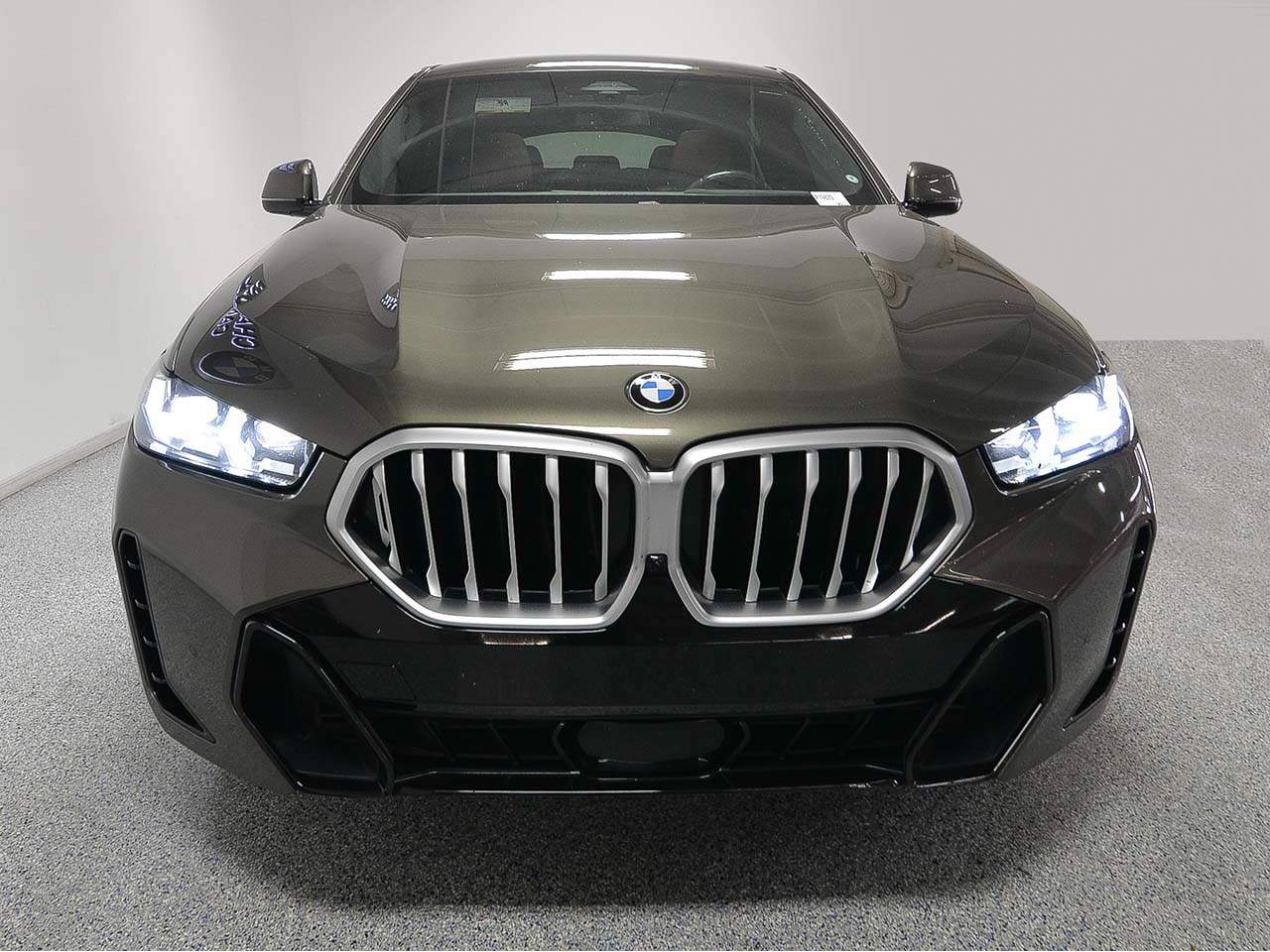 2024 BMW X6 xDrive40i