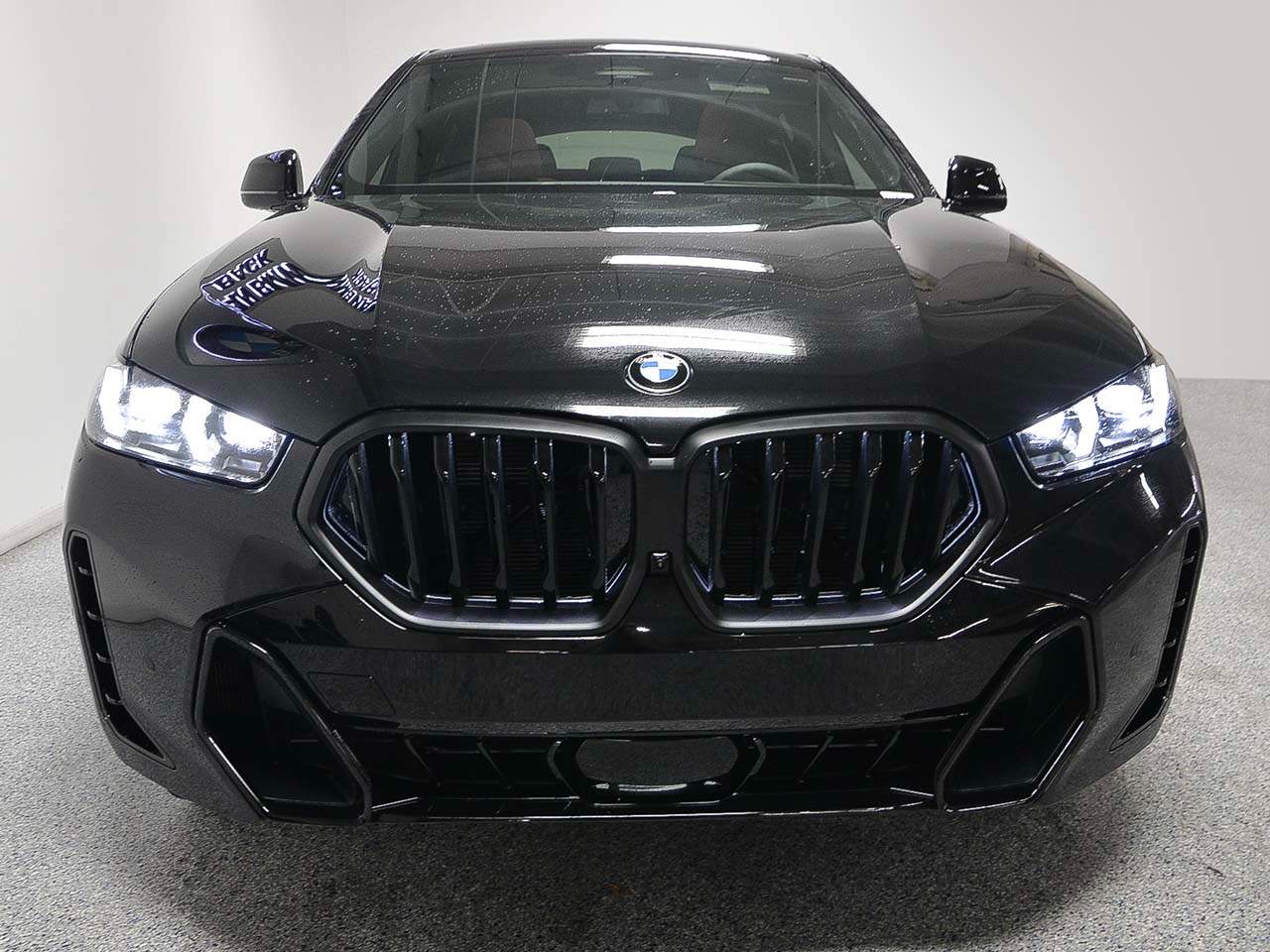 2027 BMW X6 xDrive40i