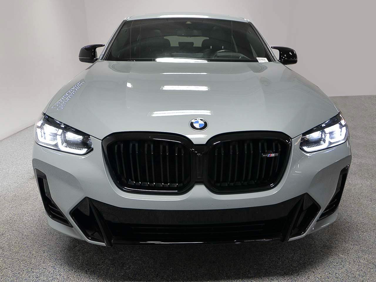 2023 BMW X4 M40i