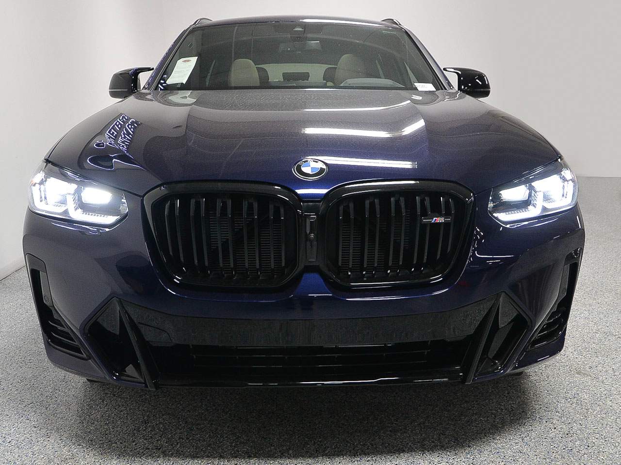 2025 BMW X4 M40i