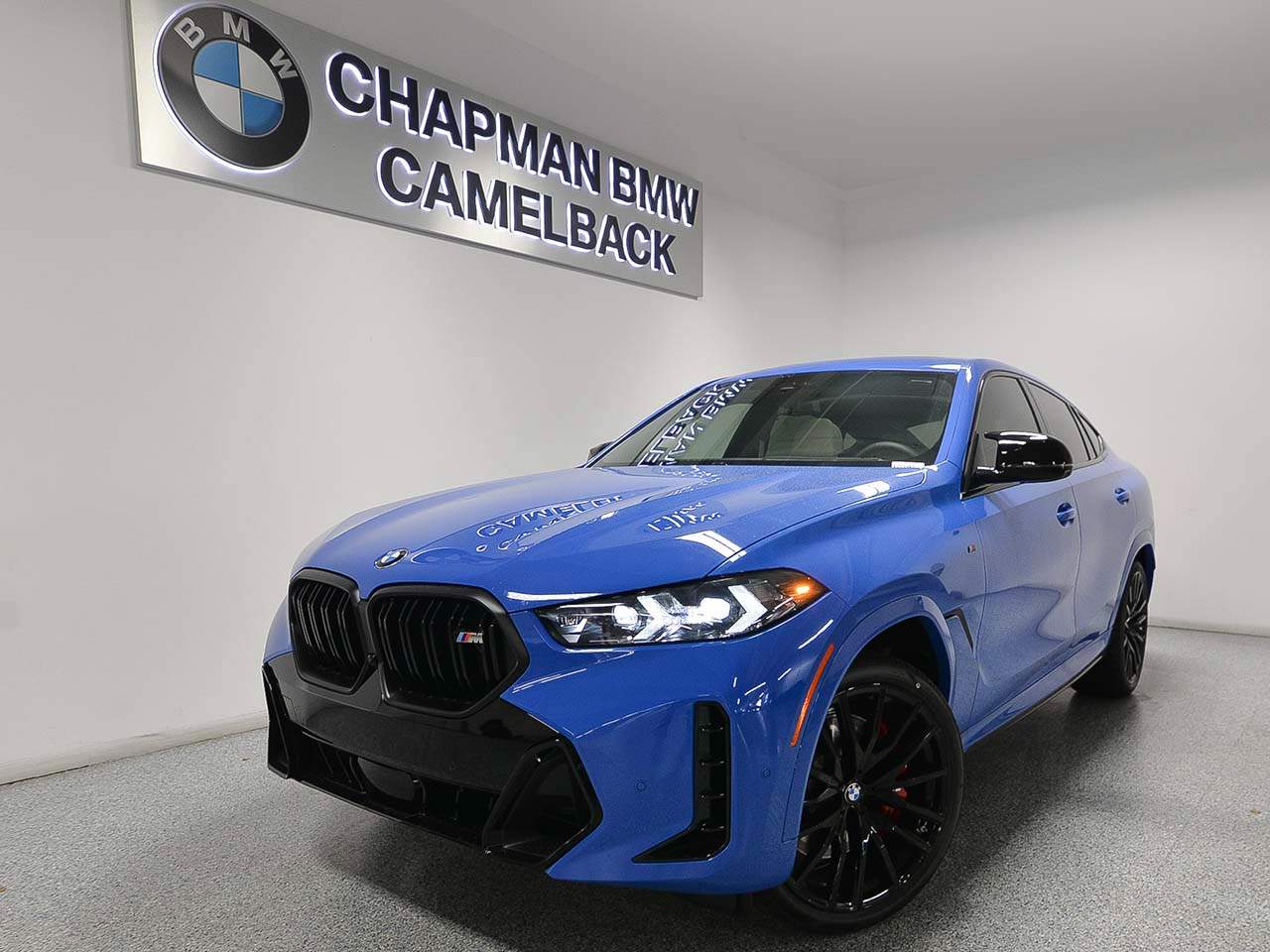 2027 BMW X6 M60i