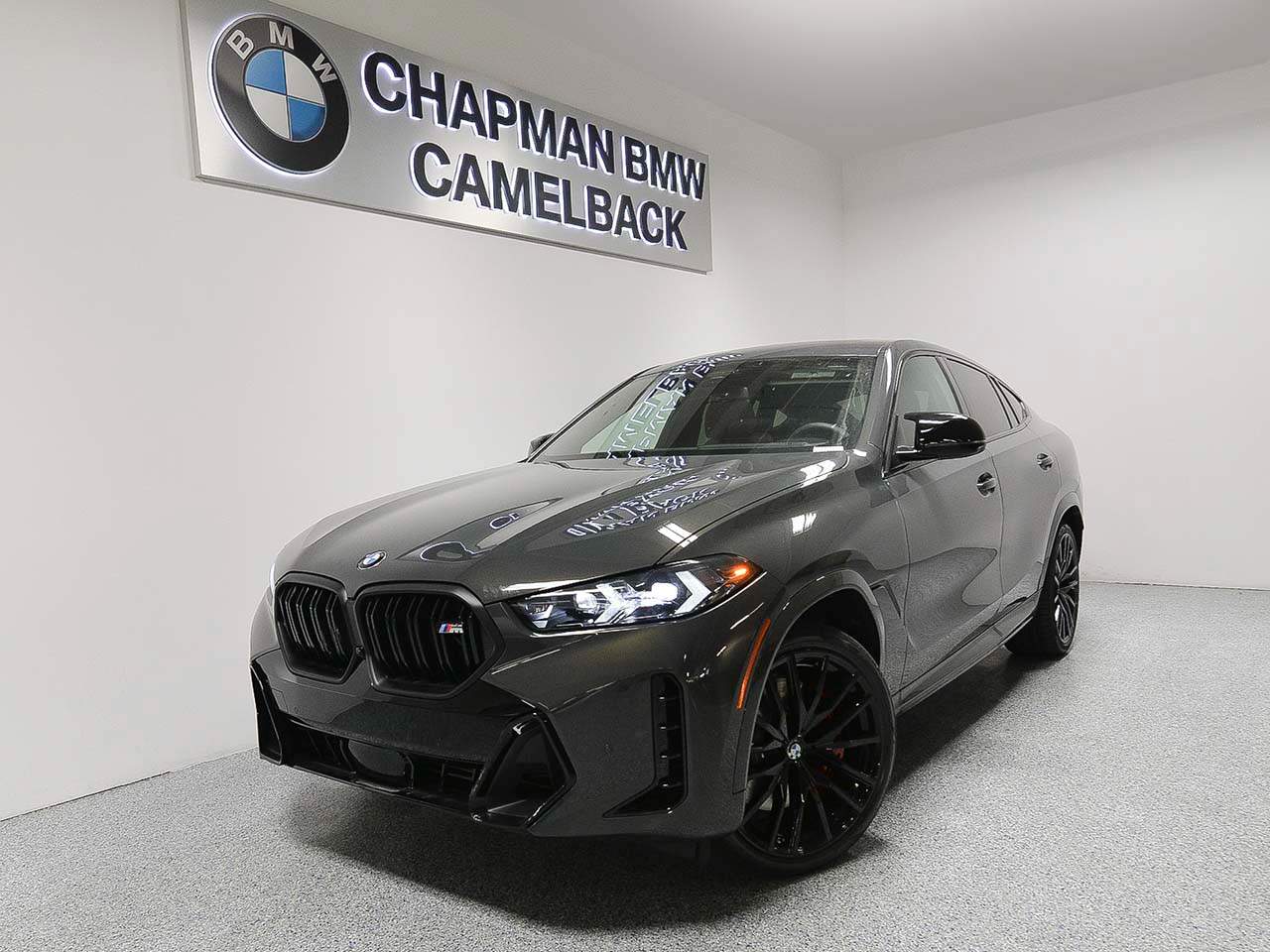 2025 BMW X6 M60i