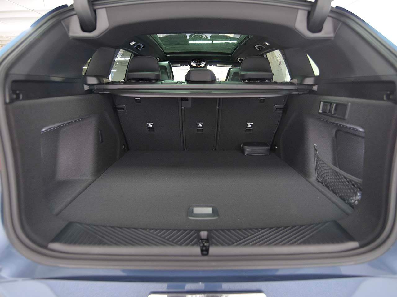 2025 BMW X3 30 - Photo 12
