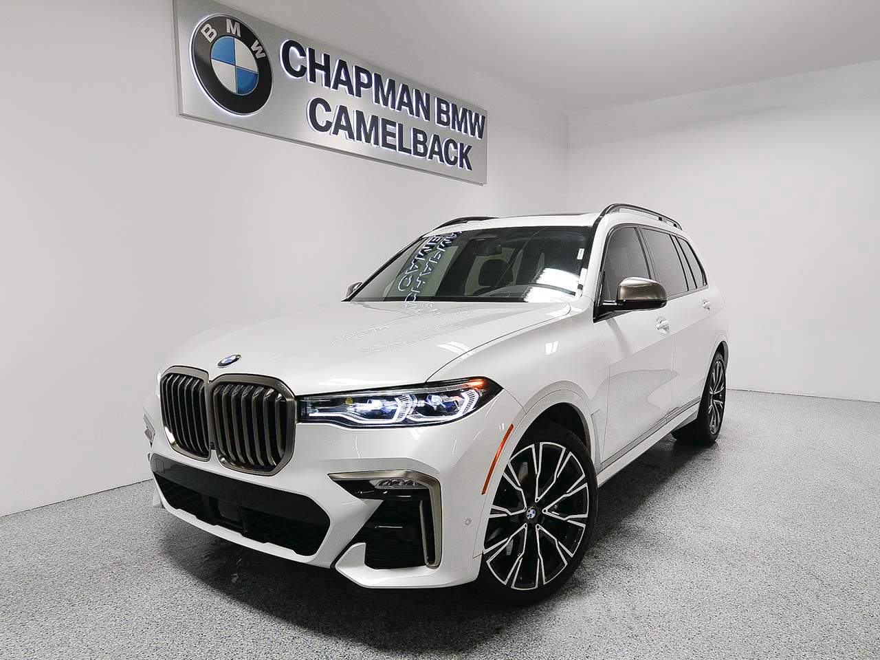 2022 BMW X7 M50i