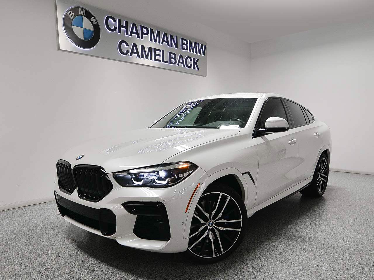 2023 BMW X6 M50i