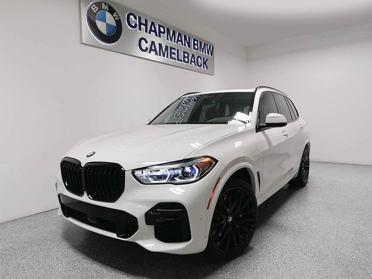 2022 BMW X5 M50i