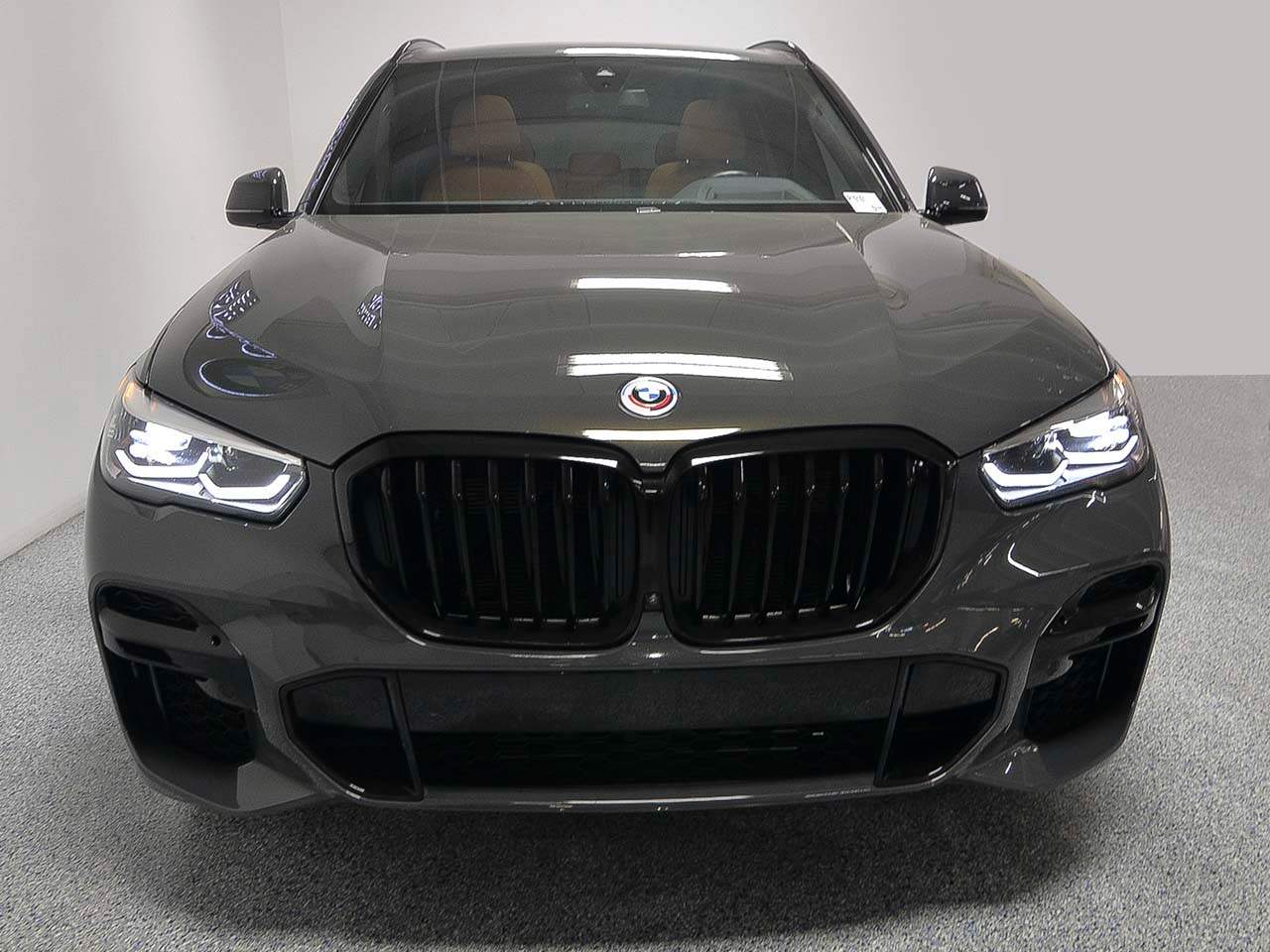 2023 BMW X5 M50i