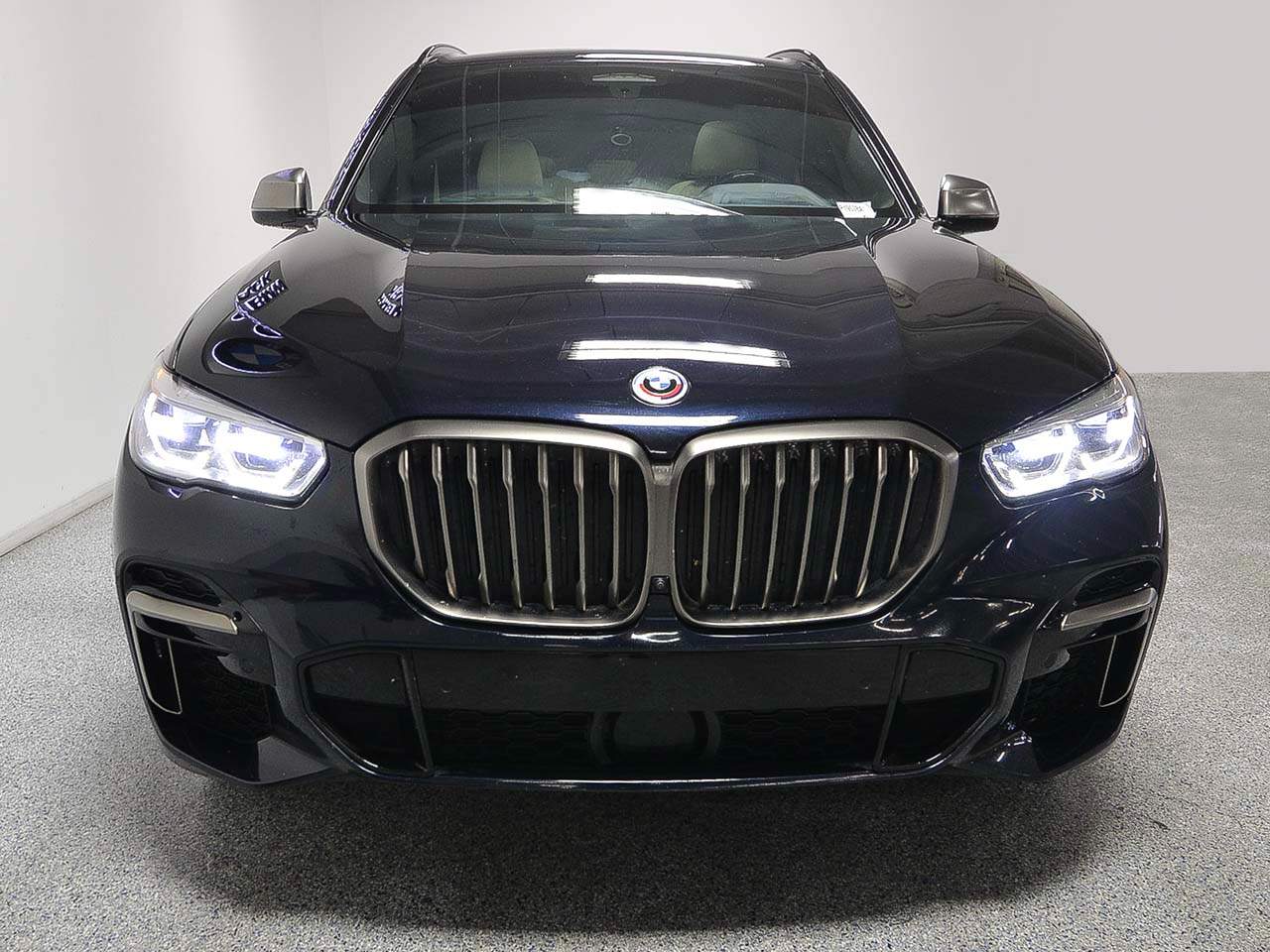 2023 BMW X5 M50i