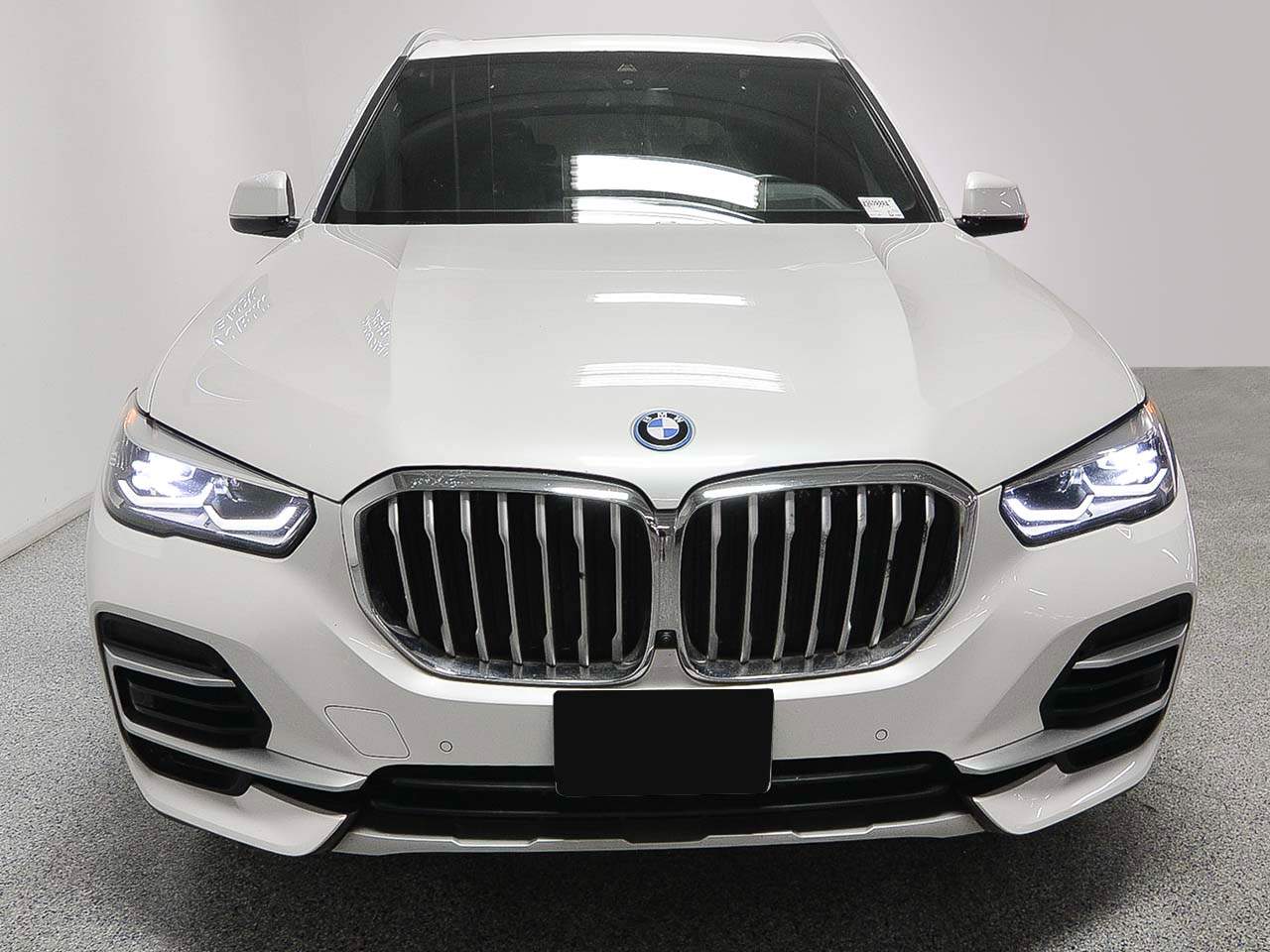 2023 BMW X5 xDrive45e
