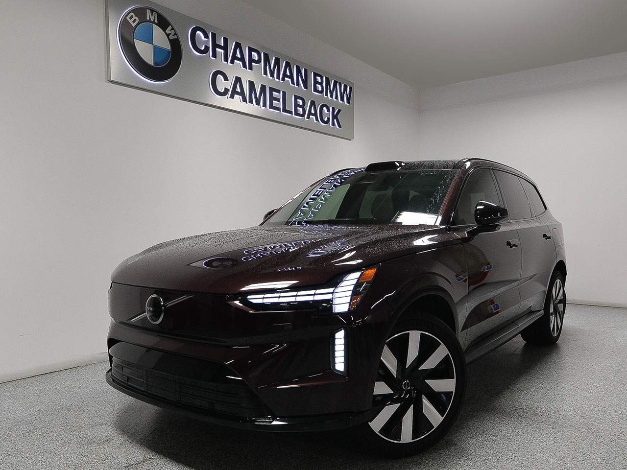 2025 Volvo EX90 Twin Plus 6P