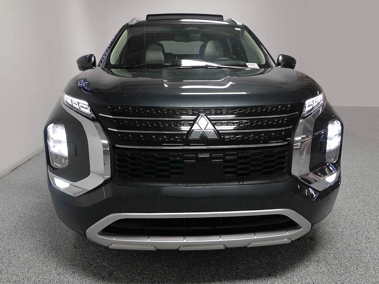 2024 Mitsubishi Outlander SEL