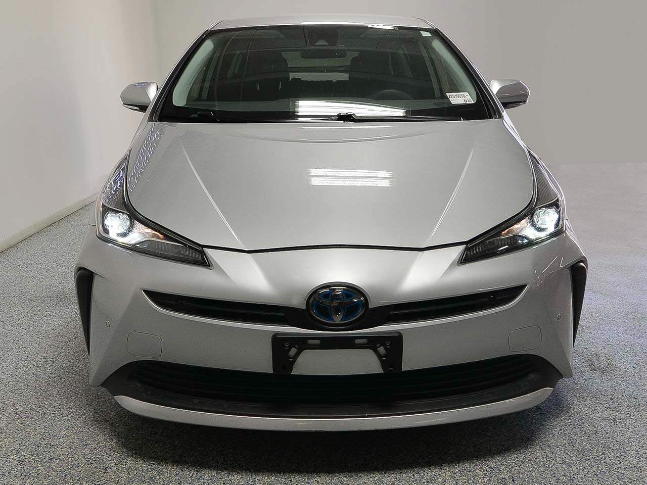 2019 Toyota Prius L Eco