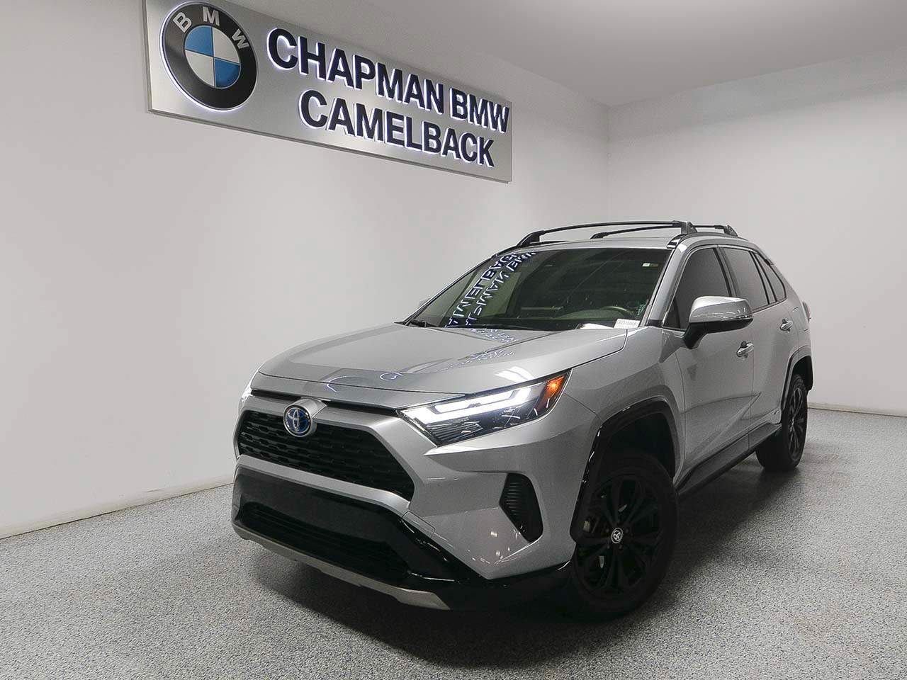 2024 Toyota RAV4 Hybrid SE