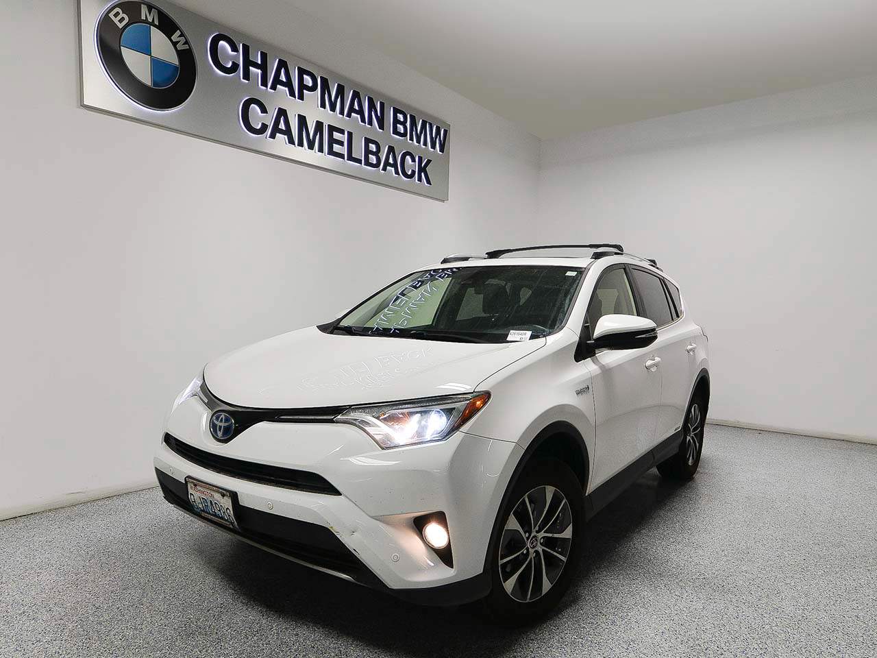 2018 Toyota RAV4 Hybrid XLE