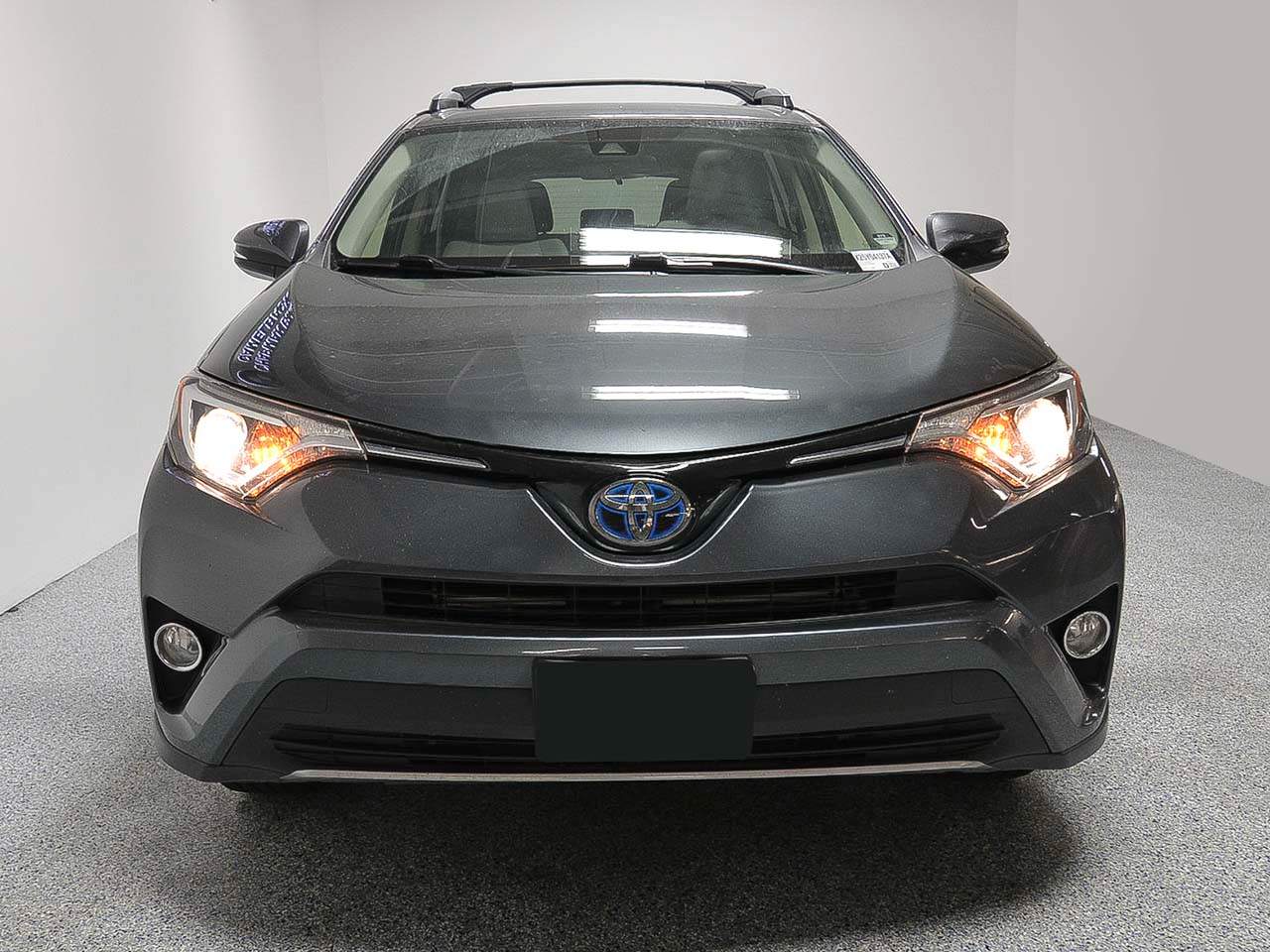 2018 Toyota RAV4 Hybrid XLE