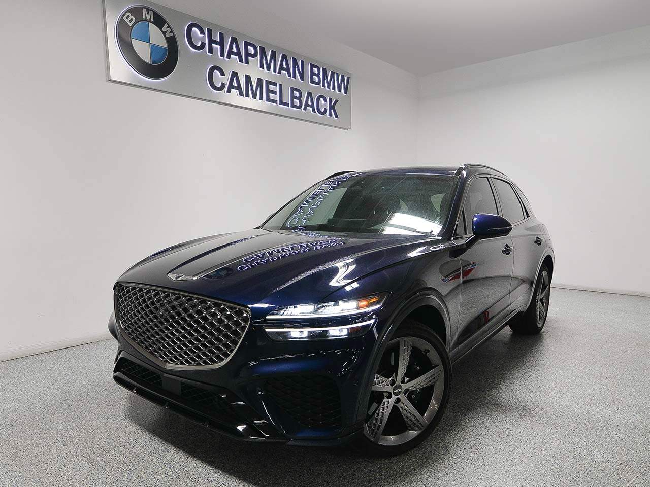 2023 Genesis GV70 2.5T Standard