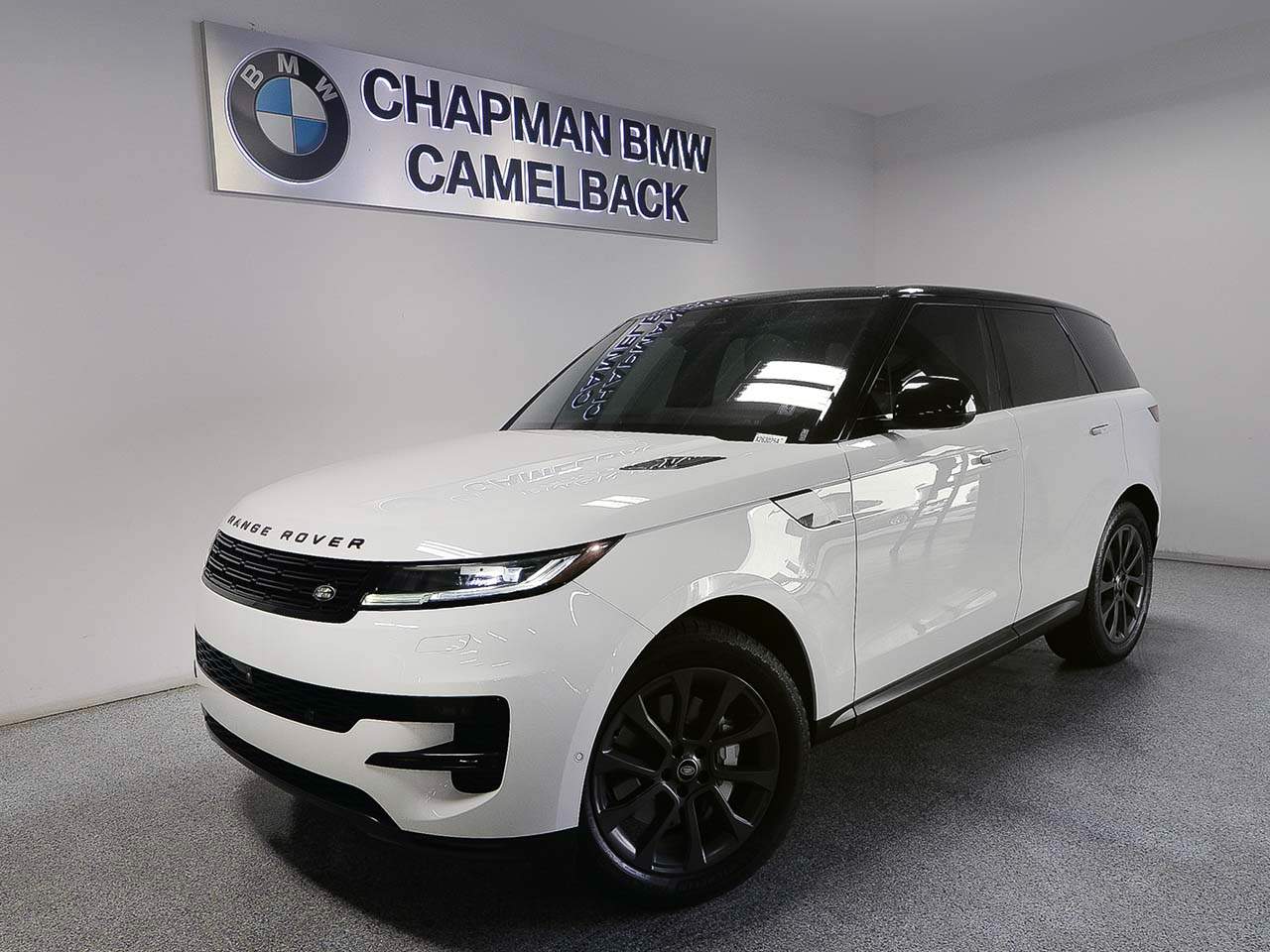 2024 Land Rover Range Rover Sport P360 SE