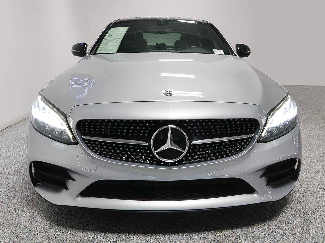 2020 Mercedes Benz C 300 photo 2