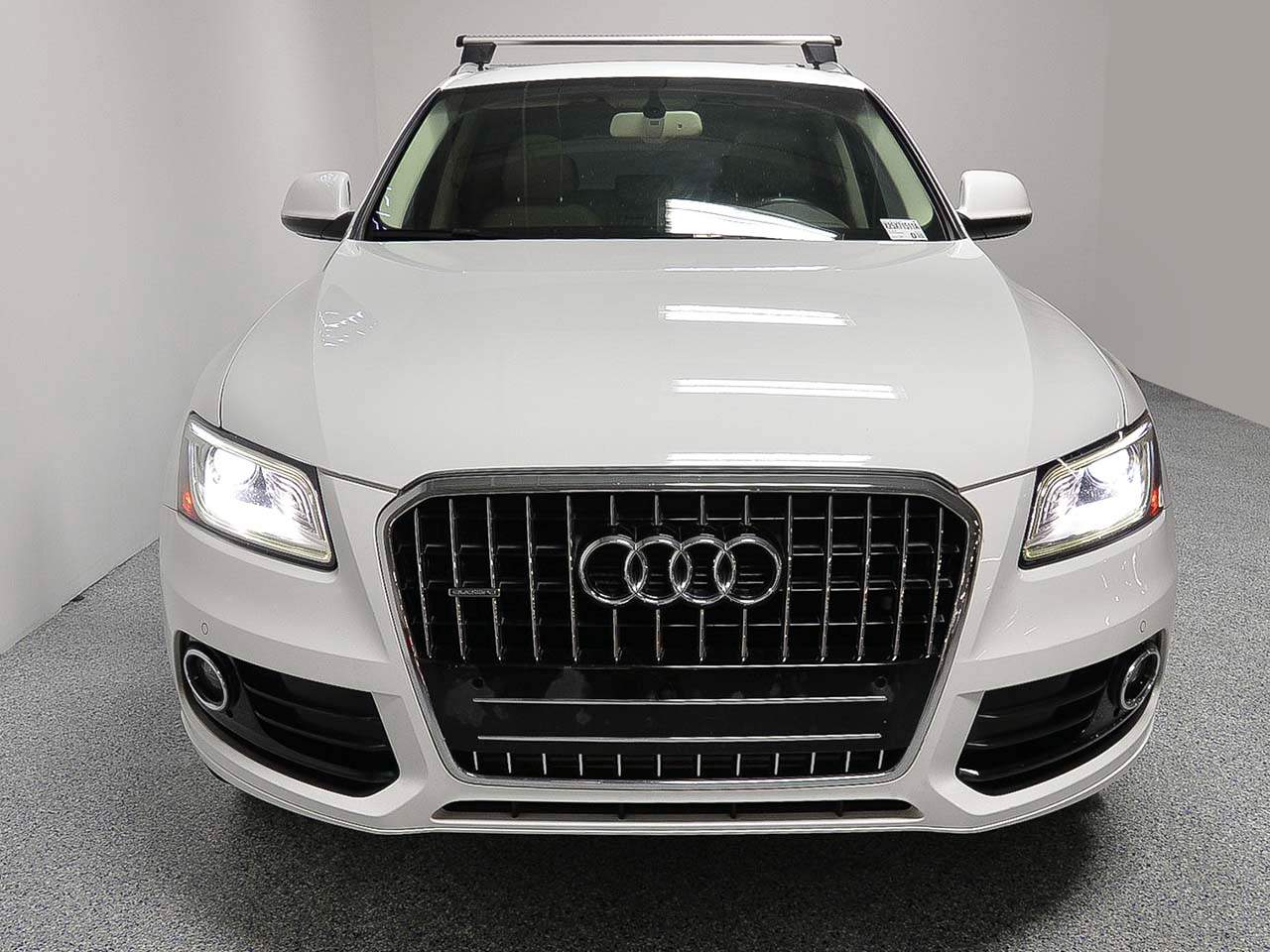 Used 2014 Audi Q5 Premium Plus with VIN WA1CMAFP0EA087888 for sale in Phoenix, AZ