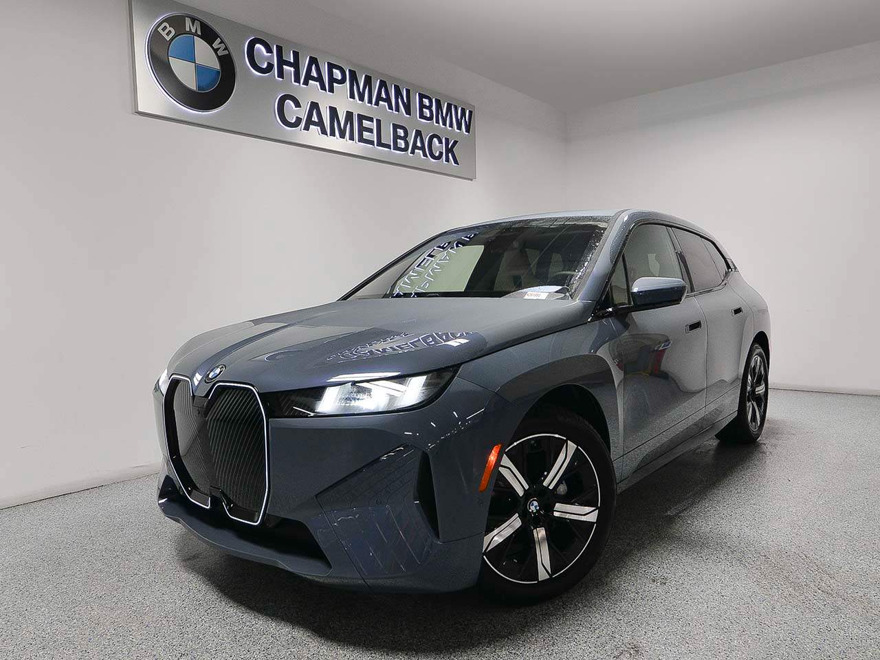 2026 BMW iX xDrive45