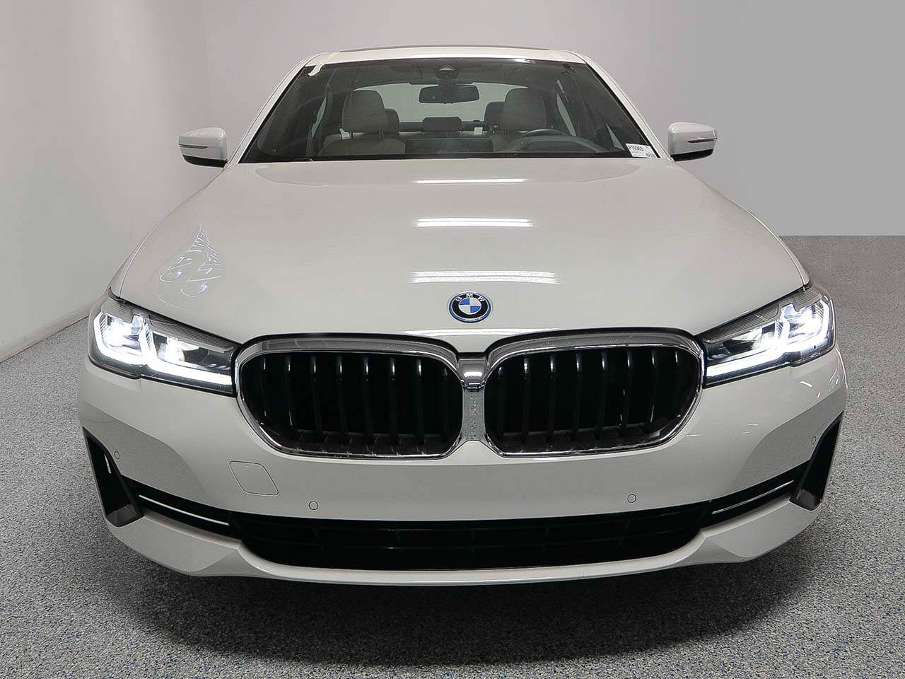 2023 BMW 5-Series 530e