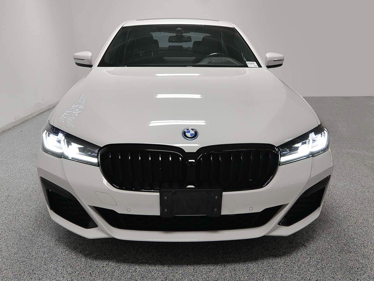 2023 BMW 5-Series 530e