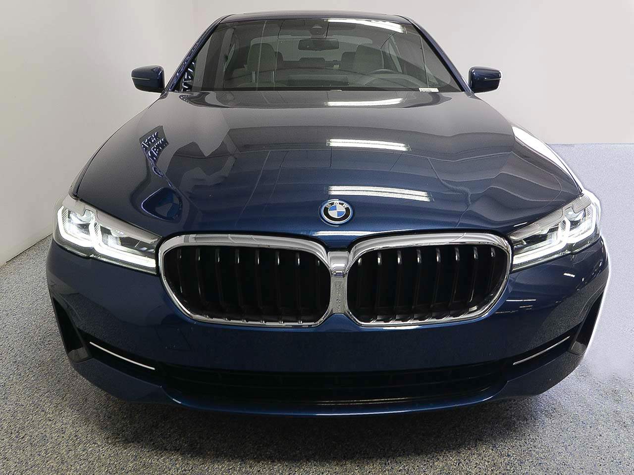 2022 BMW 5-Series 530e