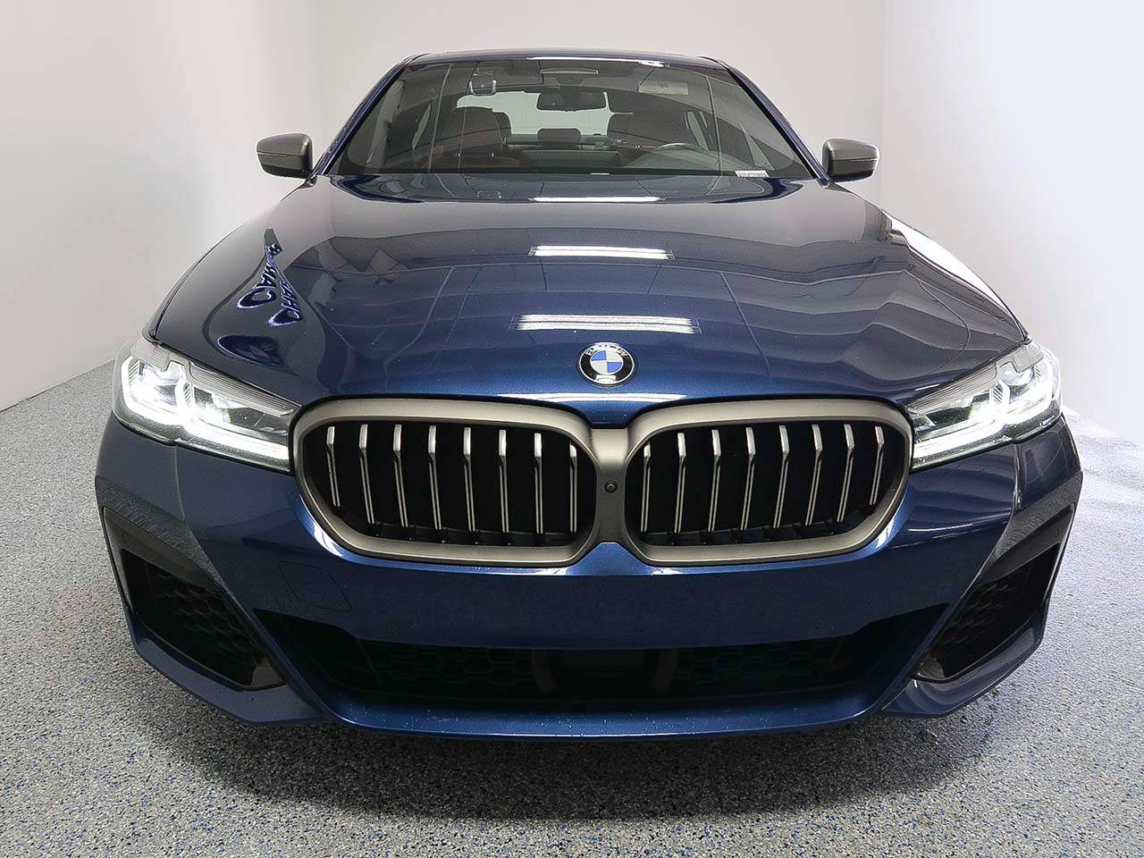 Used 2022 BMW 5 Series M550i with VIN WBA13BK08NCJ60361 for sale in Phoenix, AZ