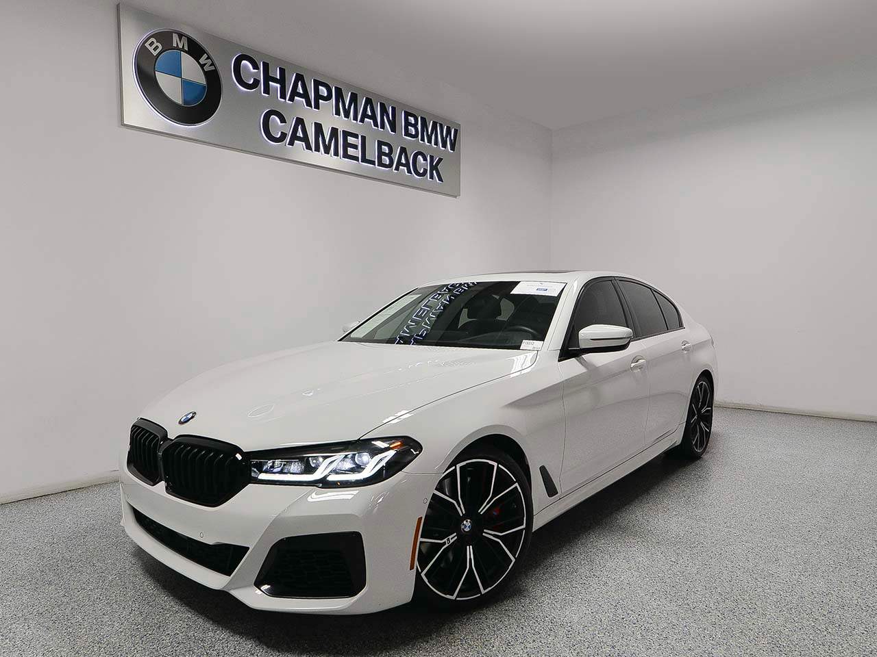 2023 BMW 5-Series M550i xDrive