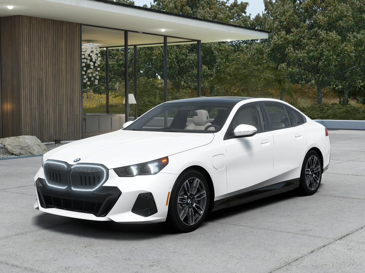 2026 BMW 5-Series 550e xDrive Sedan