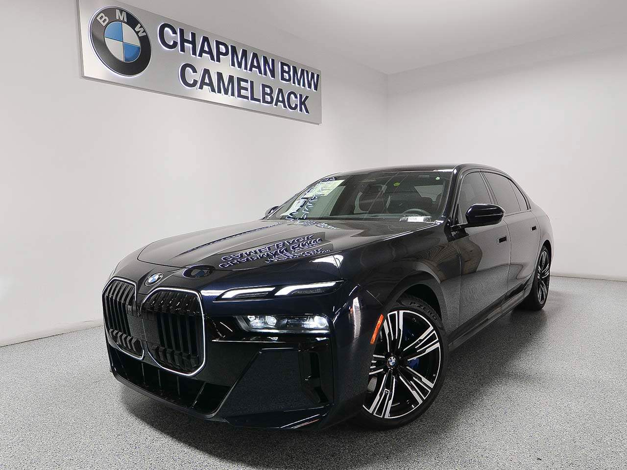 2025 BMW 7-Series 740i Sedan