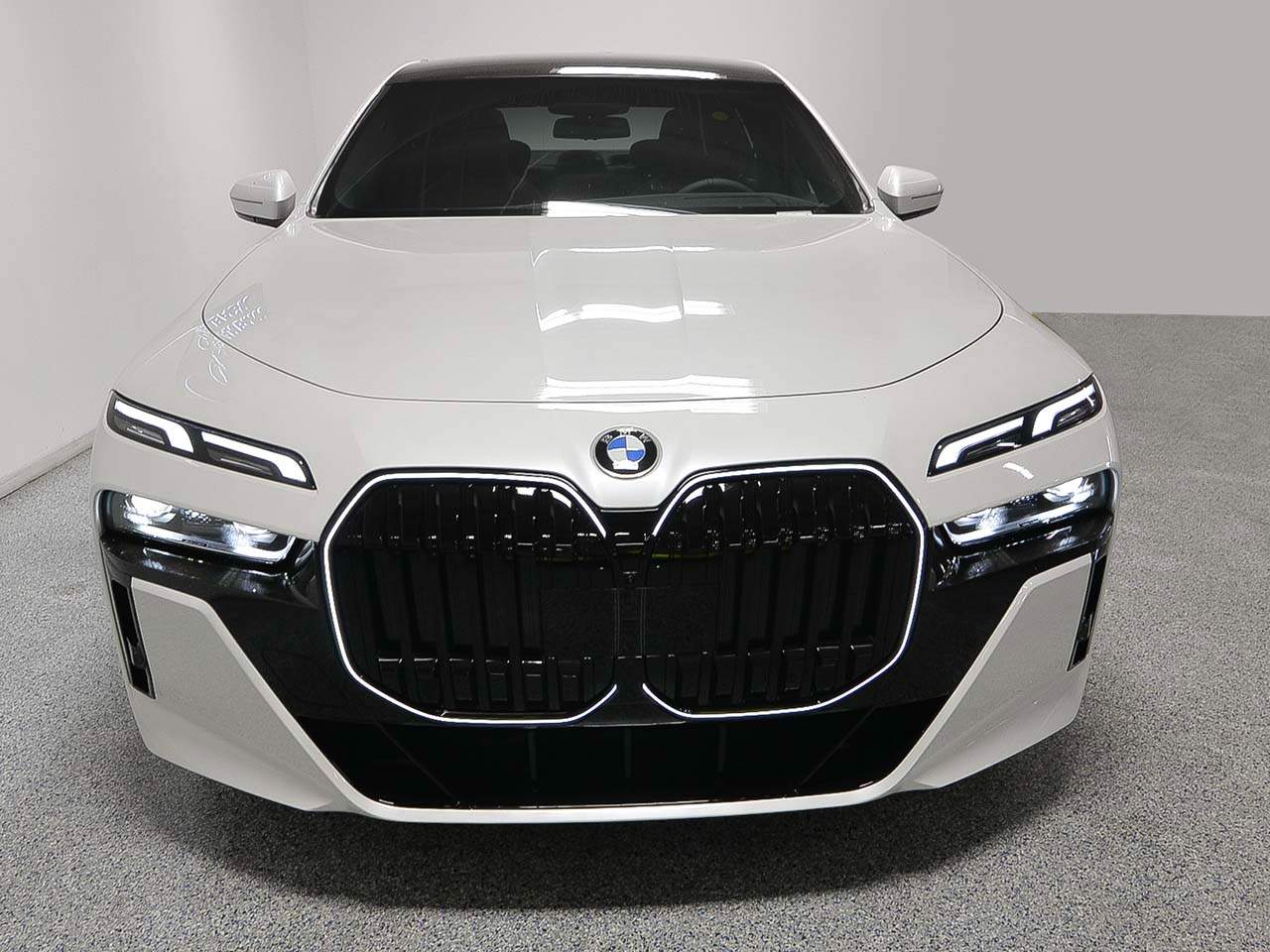 2026 BMW 7-Series 740i Sedan