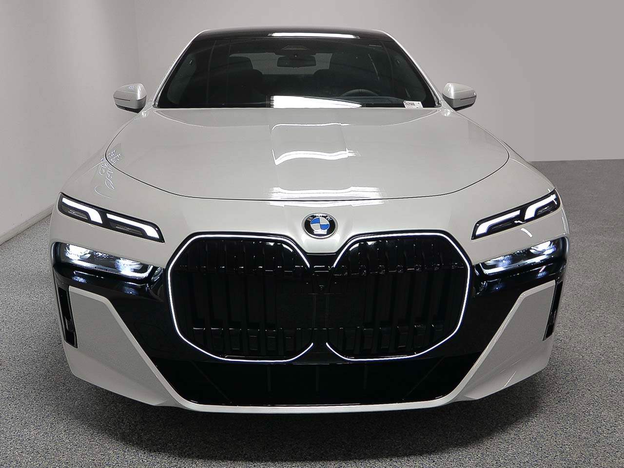 2026 BMW 7-Series 740i Sedan