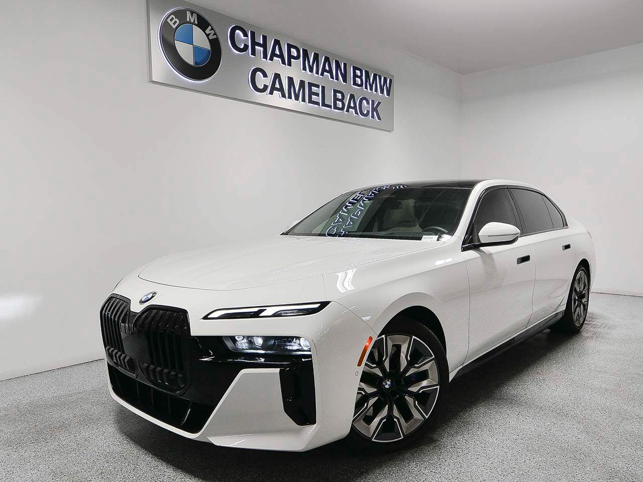 2023 BMW 7-Series 740i