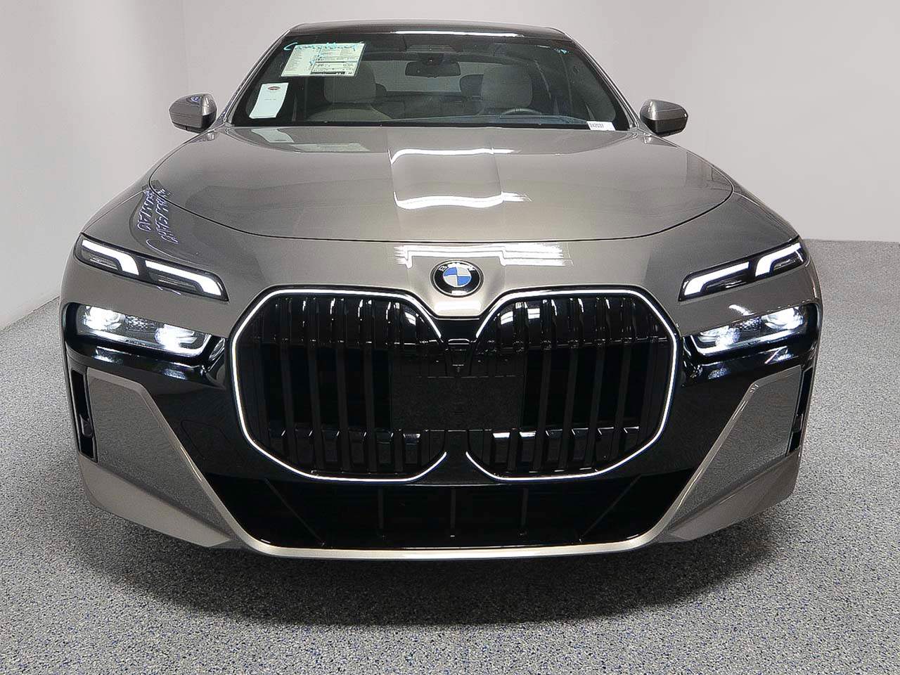 2024 BMW 7-Series 760i xDrive Sedan