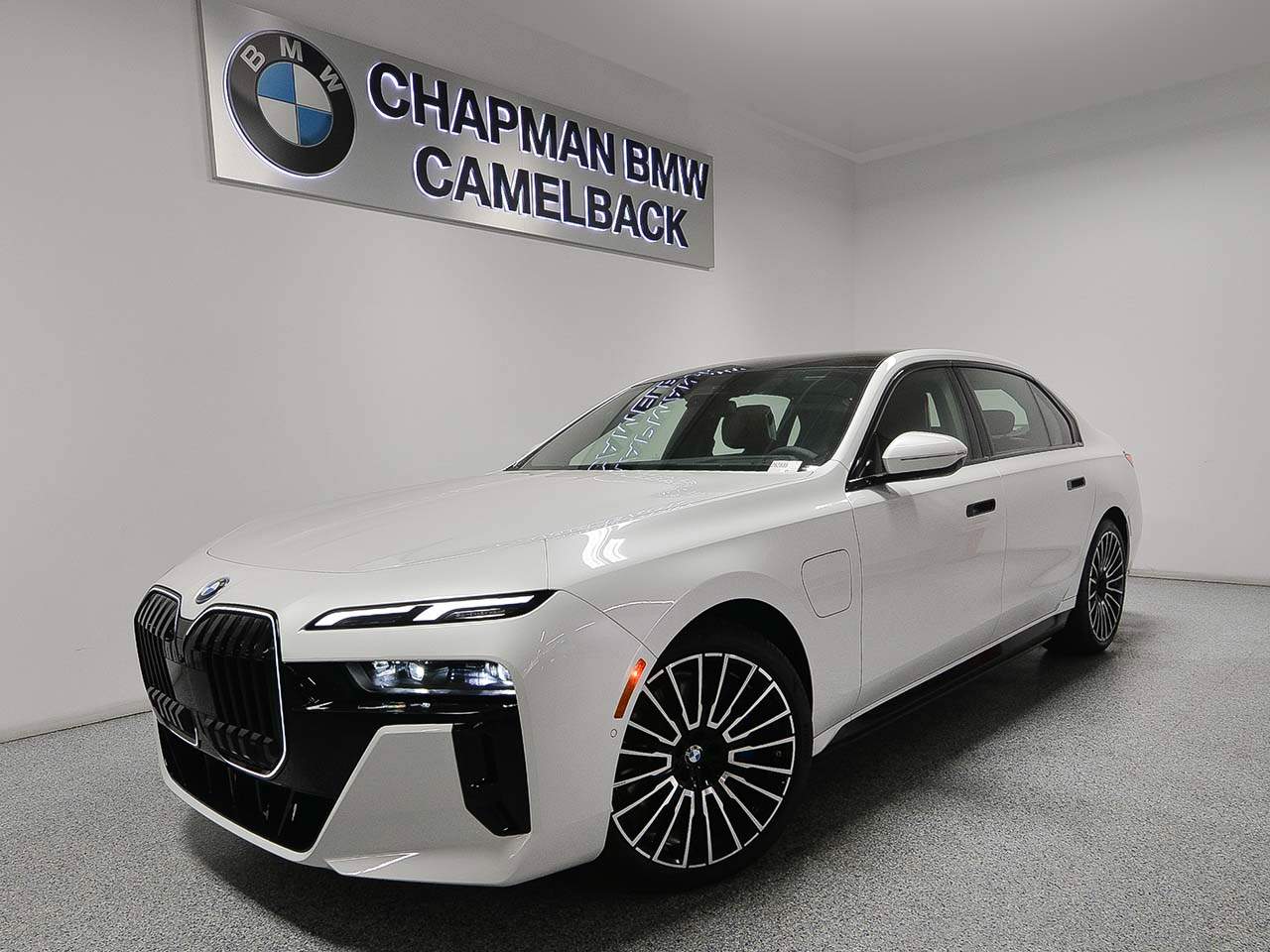 2026 BMW 7-Series 750e xDrive Sedan