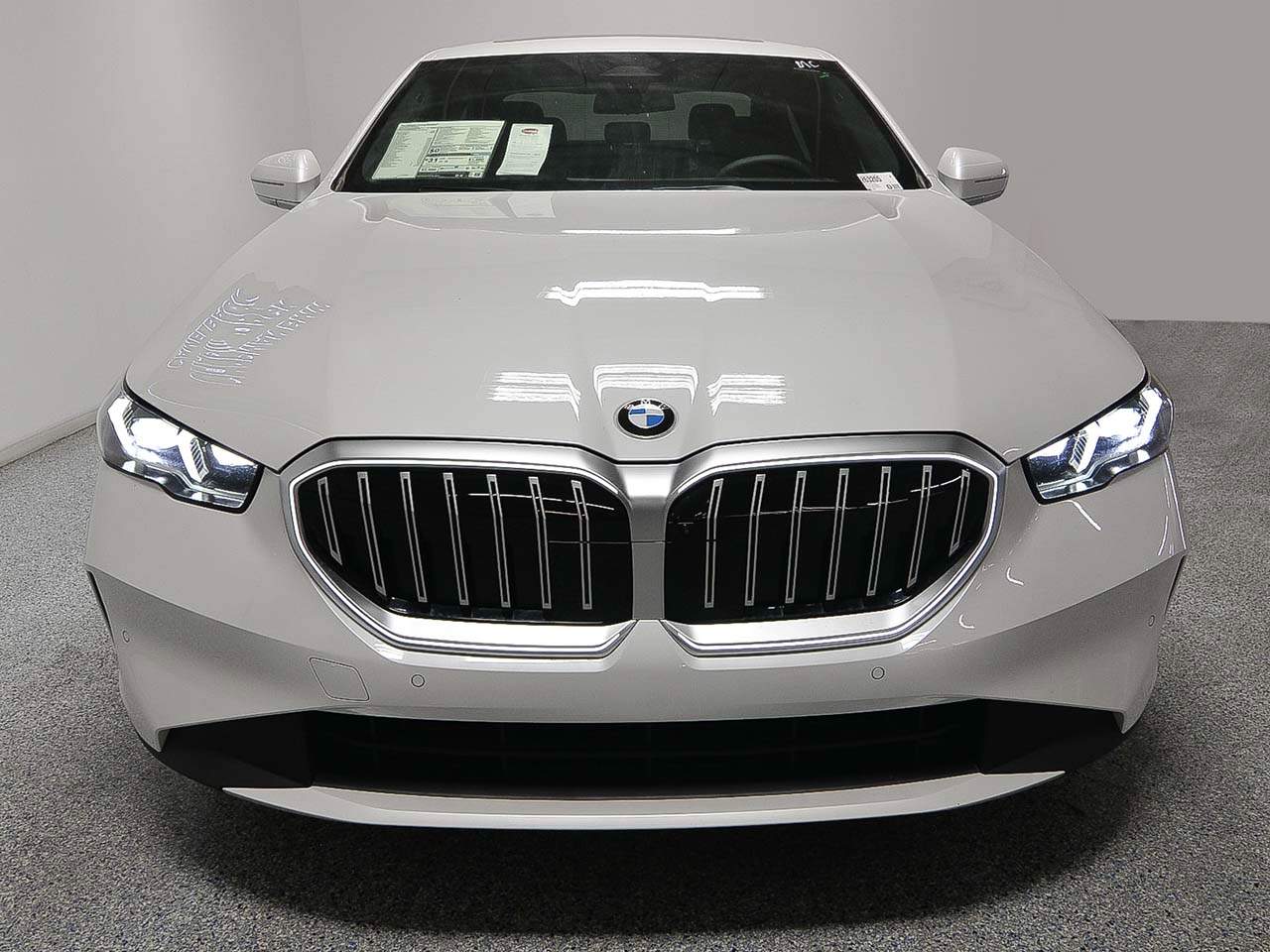 2026 BMW 5-Series 530i Sedan