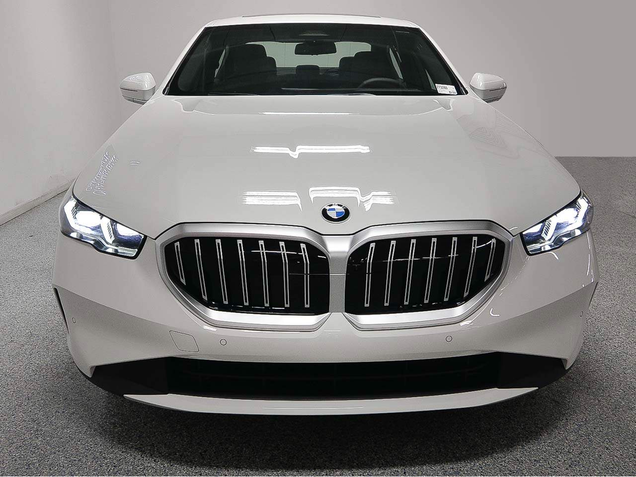 2027 BMW 5-Series 530i Sedan