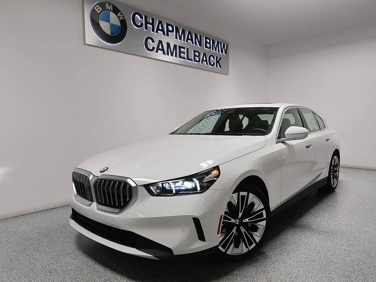 2026 BMW 5-Series 530i Sedan