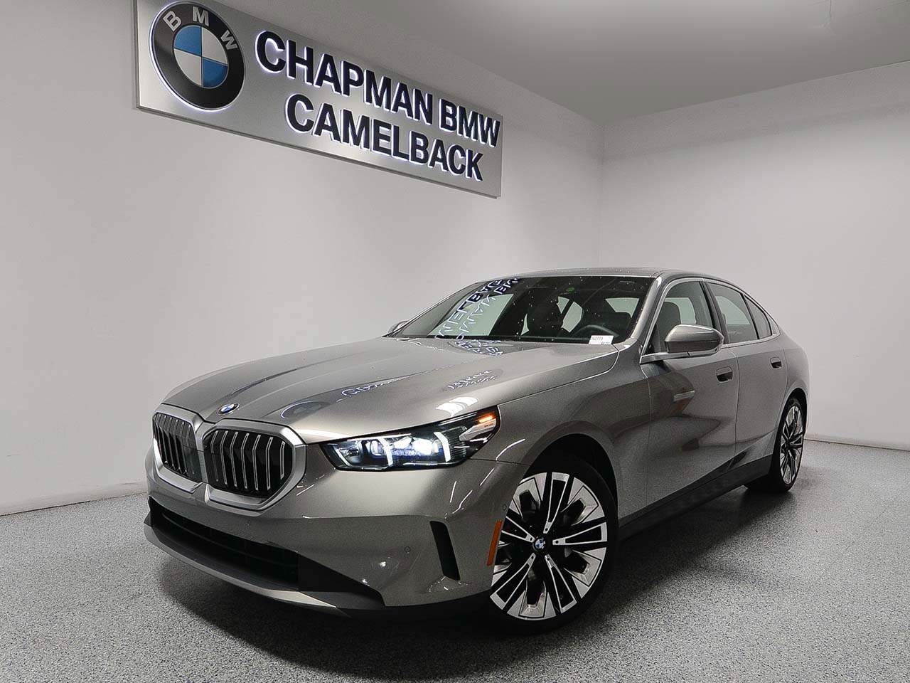 2026 BMW 5-Series 530i Sedan