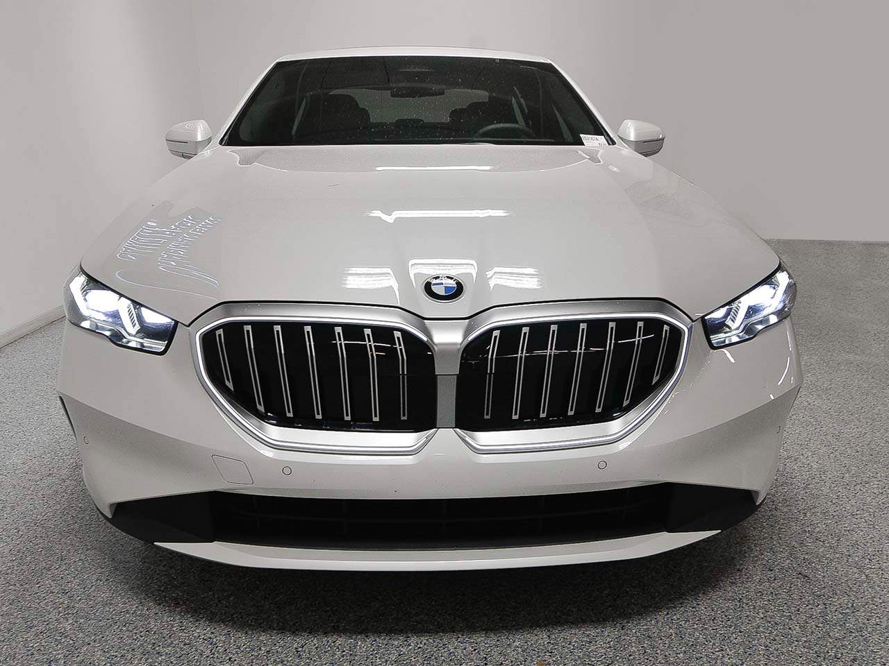 2026 BMW 5-Series 530i